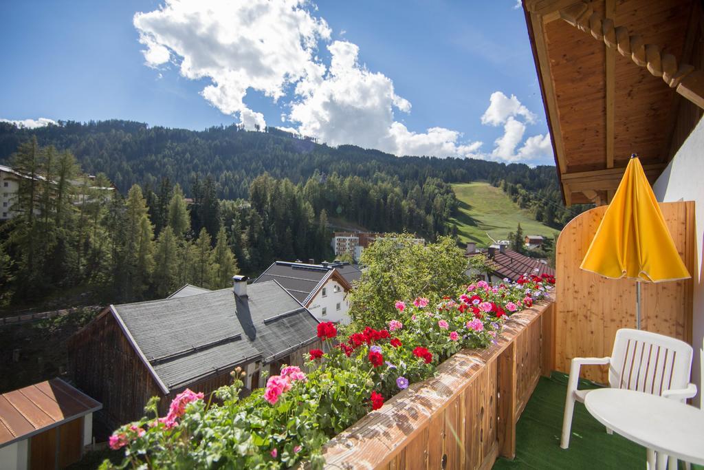 Pension Alpenrose Serfaus Habitación foto